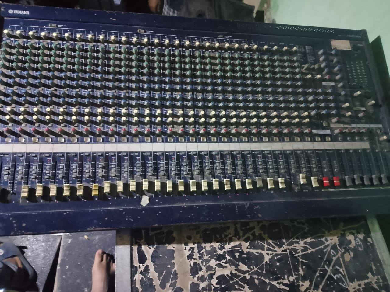 ميكسر اندونيسى 32 للبيع حالة 85%


**إذا كنت صاحب هذا الإعلان وتريد حذفه لأي سبب، رجاءا أرسل رسالة إلى الدعم الفني**