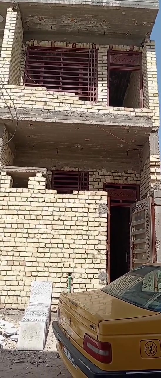 سلام عليكم بيت للبيع 50م بشارع مدرسه مشكور تفاصيل داخل الفيديو وتفاصيل اكثر تصال على ***********
