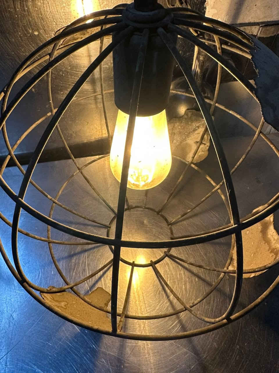 للبيع للتواصل
‭٠٧٧١ ٦٨٣ ٢٣٨٧‬
