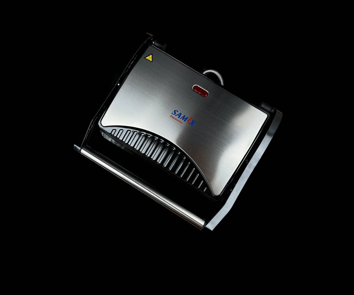 توصيل مجاني :كابسة صاج لون اسود العنوان بغداد 