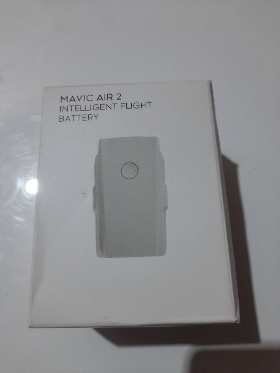 السلام عليكم  // هذا المنتج هو بطارية طيران ذكية لطائرة DJI Mavic Air 2/Air 2S. 
السعة: 3750 مللي أمبير في الساعة. 
وقت الطيران: توفر ما يصل إلى 34 دقيقة لطائرة Mavic Air 2 و31 دقيقة لطائرة DJI Air 2S. 
النوع: بطارية ليثيوم أيون ذات كثافة طاقة عالية. 
المميزات: تحتوي على نظام ذكي لإدارة البطارية لمراقبة حالتها في الوقت الفعلي.


**إذا كنت صاحب هذا الإعلان وتريد حذفه لأي سبب، رجاءا أرسل رسالة إلى الدعم الفني**