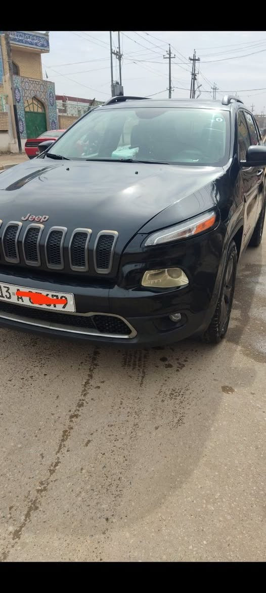 سلام عليكم جيب بزون لبيع ميسان حره تحويل ثاني يوم بسمي الرقم الجديد لغايه 2030 حادثها جاملغ وبنيد منشور صور  الحادث سياره مكينه 2400 اربعه شاشه كبيره فور ويل تشغيل بعد كشن كهرباء بنراما فتحتين كشن تدفئه وتبريد كشن ذكي  سياره كير مكينه تبريد حداديه تايرات جاهزه مكاني ميسان مركز المدينه السعر 123 ورقه بيها مجال قليل لاستفسار ***********
