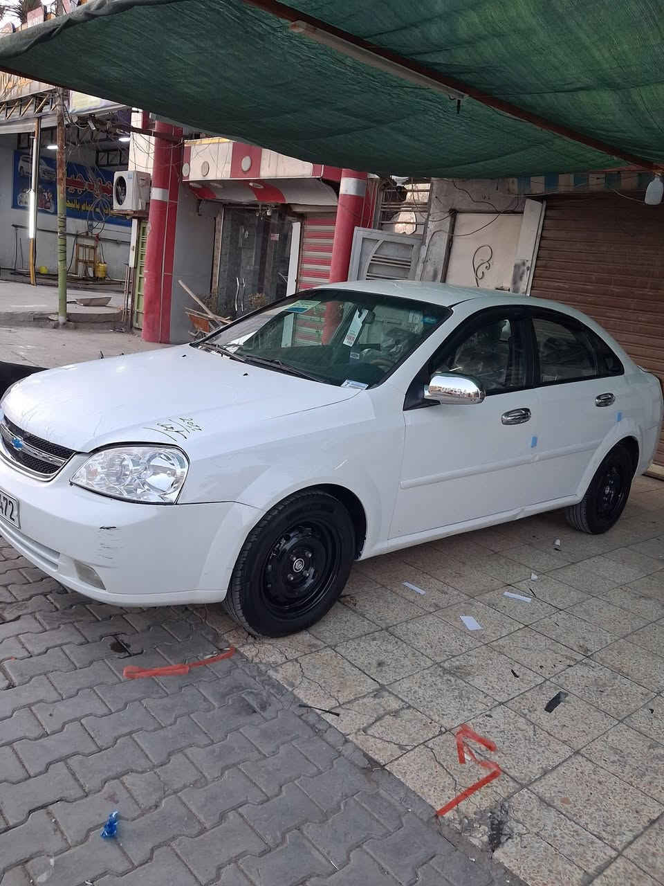 سلام عليكم للبيع فقط شوفرليت سونك موديل٢٠١٢ وارد خليجي محرك ١٨٠٠ السيارة جديدة كير مكينة ضربة كلة كفالة الرقم الجديد السيارة مصفرة هية وغرامات تحويل ثاني يوم حادثة جاملغ نفسة معمر السعر ٦٥ وبيها مجال وبلعافية الي ياخذها مكاني بغداد وهذا رقمي ***********
