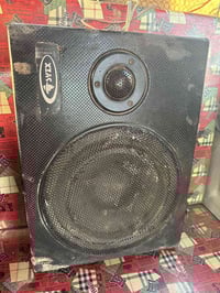 مضخم حجم ٨ • للبيع • الخاص مفتوح