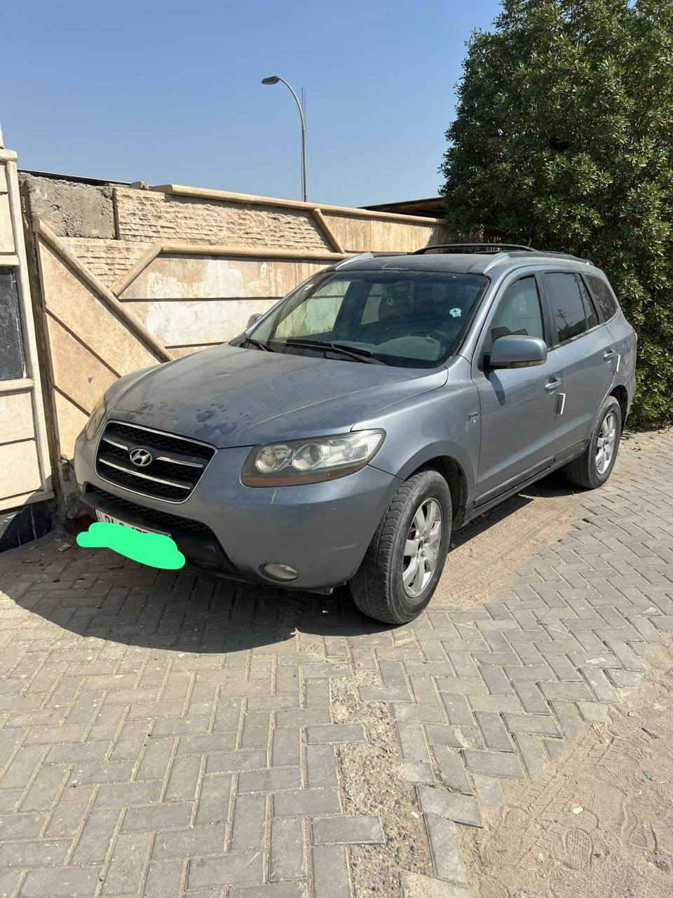 سنتافي موديل 10 دخول جديد 7راكب كصه جنطه تبريد تدفأه شغال سياره جديده أحله من الصوره مكينه كاز سياره جاهزه لحمته ع ايدي باجات شغل درجه أولى السعر 50وبيه مجال رقم دهوك  ***********0البصره .
