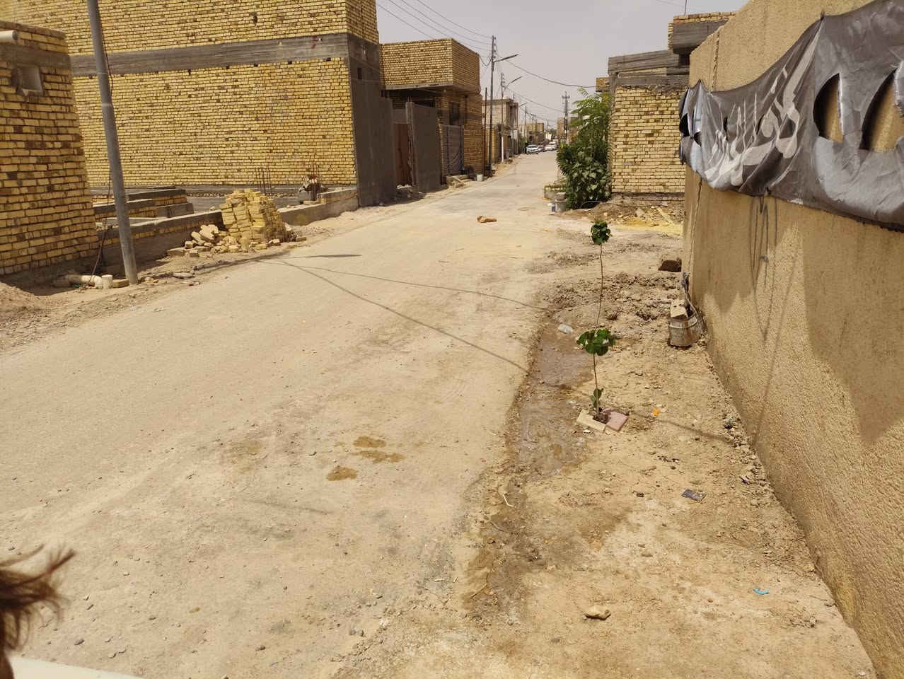 بيت للبيع طابقين درج خارجي 
خنيطله الزراعي خلف بيت سيد مصطفى 
الشارع التبليط ماي مجاري كهرباء حته اناره 
***********
