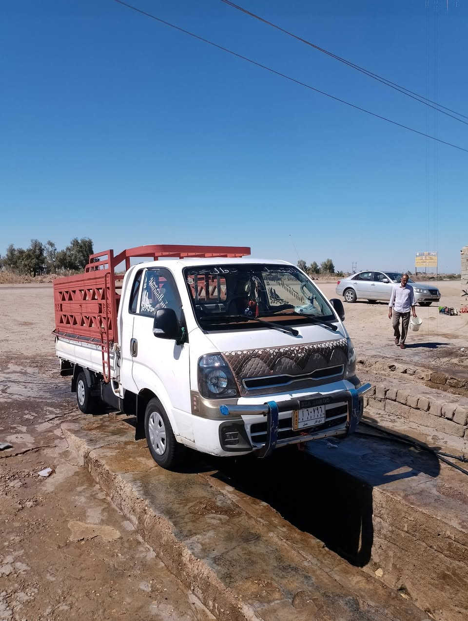 سلام عليكم سياره نظيفه كد الكلمه مكفواله كفاله عامه كير مكينه وشاسي حداديه تخم تاير كهربائية كله شغاله تبريد تدفه موديل 2018 سياره بسمي داور ثاني يوم وارد خليجي سعر 120بيه مجال بسيط كد جيه المكان الناصريه رقم ***********
