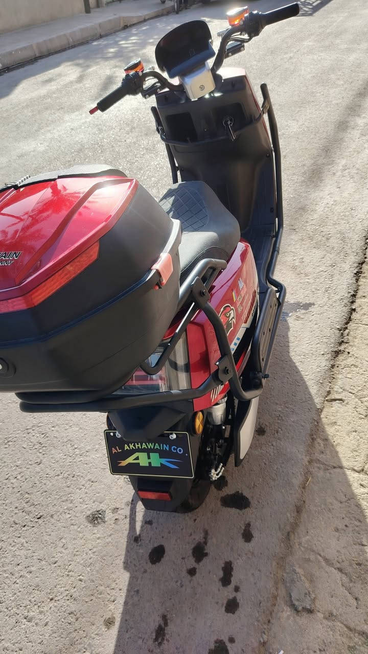 السلام عليكم
دراجه شحن سكنس موديل2025 6 بطاريات استخدام قليل على الفحص السعر. 650 الدراجه كلش نظيفه كما موضح بلصور
الاستفسار. ***********
