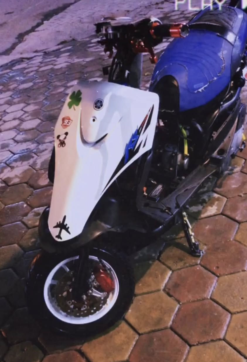 سلام عليكم ماكس عدلة مال لعب كلج خلفي رياضي +فج وصينية RBM دبل خلفي رياضي +ويل ابيض مشيف+يدات بريك *********** واتساب فقط
مكاني بغداد حرية
