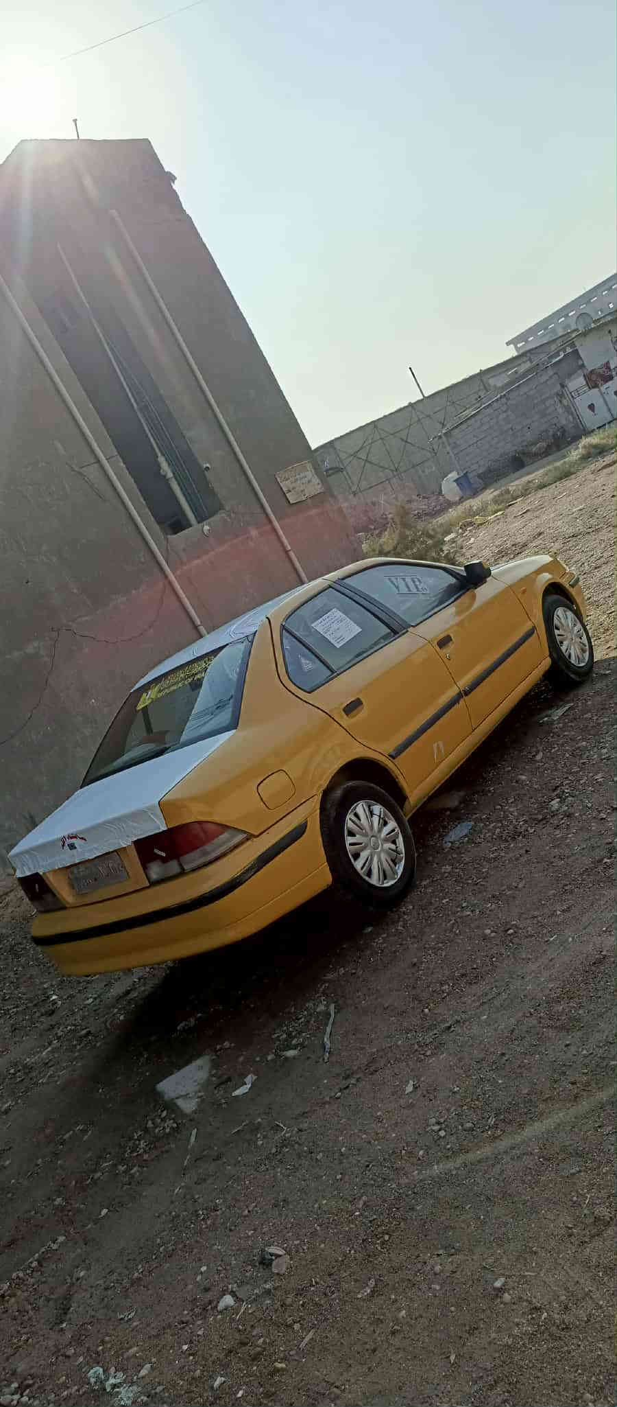 وين الناس الي ادور سيارة على كد فلوسها جايبلك ارخص سمند موديل 11ناطقة  سيارة شغالة نكرة كل عيب ما بيها  
((سعر 16 ورقة ))) وصاحبها موجود يريد تحويل مستمسكاته عدي ورقه مال غرامات عدي مصفره وسيولك مكاتبه اكفلك بيها كلشي تتوكل   بفلس ونص صارت  وبيها مجال شي بسيط وتدلل سيارة أصولية وتحويل وغرامات مصفرة     كير ومحرك شرط بالكارتون مال فرنسي و ريمون سنتر لك    والنظافة احلة من الصور تجي وتشوف بعينك سيارة ما بيها لا حادث ولا ضربة قوية  صدر امامي وخلفي جديد كهربائيات لايتات عالي ناصي اشاير دشبول  مسجل شاشة صغيرة كلة شغال تخم تاير ويل كب  سيارة مال بيت ونضيفة وجاهزة من كلشي ابد متصرف عليها تاخذها وتدعيلي ترايك بيها تفتر العراق كلة إذا تريد تخم تاير جديد جواها سيارة من ايدك للشارع  سيارة تفيدك للبيت إذا عدك دوام مكان بعيد طبة طلعة وخدمية  مكاني بغداد الزعفرانية وهذا رقمي وموجود واتساب وخادم للطيبين ***********
