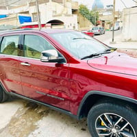 حبايب جيب موديل 17 بدون حادث فقط صبغ مكانات طخطخات بسيطه  سعر ١٩٩ بيهه...