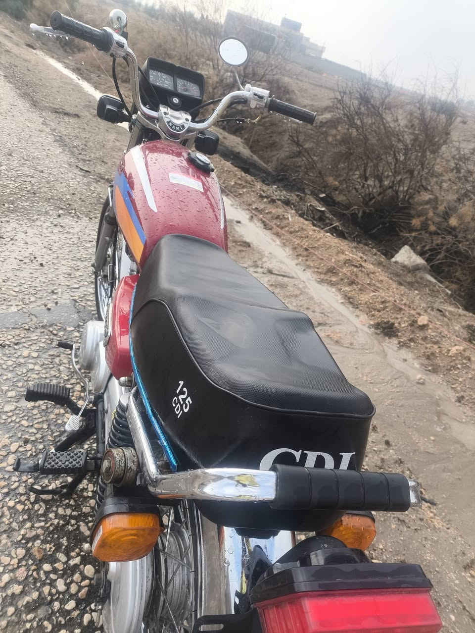 السلام عليكم دراجه نامه شلامجه موديل 25 مامفتوحه اوراق نضافه واحد على واحد رقمي ***********
