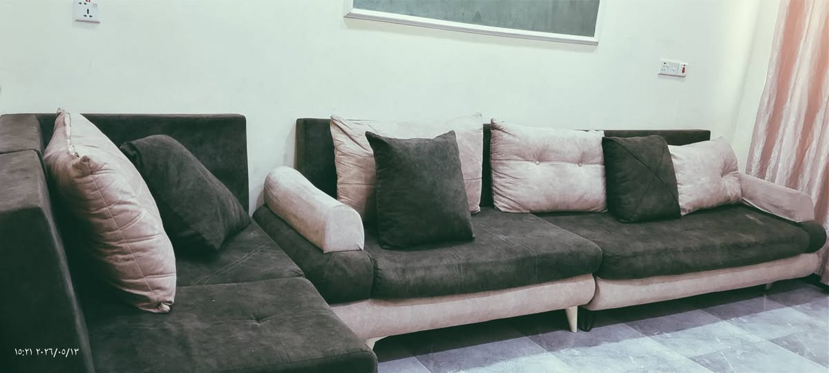 🚨 للبيع مستعجل 🚨

🛋️ تخم كونلر مودرن
✨ مستعمل استعمال بسيط ونظيف جداً
🎨 اللون أخضر غامق ويا بيج
🧵 قماش مخمل ناعم ومريح
🪑 عدة قطع ويا المخدات كاملة

💰 السعر: 200 دينار
📌 بي مجال بسيط
📞 7777491733

البيع مستعجل 👍


**إذا كنت صاحب هذا الإعلان وتريد حذفه لأي سبب، رجاءا أرسل رسالة إلى الدعم الفني**