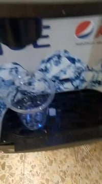 ماكنة ثلج المانية  انتاج يومي ٤٥ كيلو  للاستفسار :-07762497449