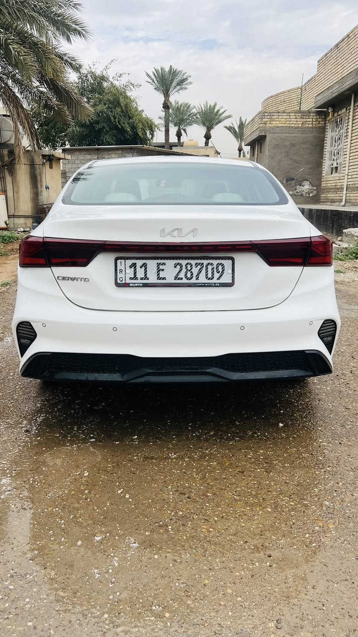 سيراتو خليجي 2024 محرك 2000 مكفولة من الصبغ والبارد ما بيها شخط ماشية 62 الف السعر 177
العنوان بغداد التاجي 
***********
