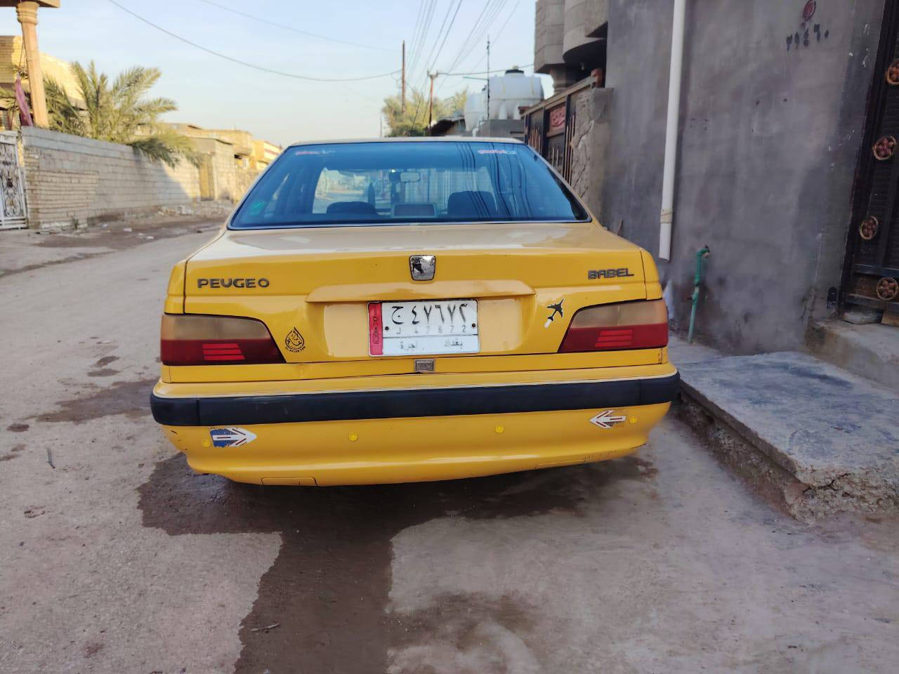 السلام عليكم 
بيجو بارص موديل 2015 كفاله عامه لا صبغ ولا تبديل سياره بلاديه مكينه وكير كفاله صدر جديد مصفره هيئه وغرامات بأسمي سنويه 2027     السعر 48 وبيها مجال 
المكان بغداد المجمع النفطي 
رقم الهاتف 
***********
***********
