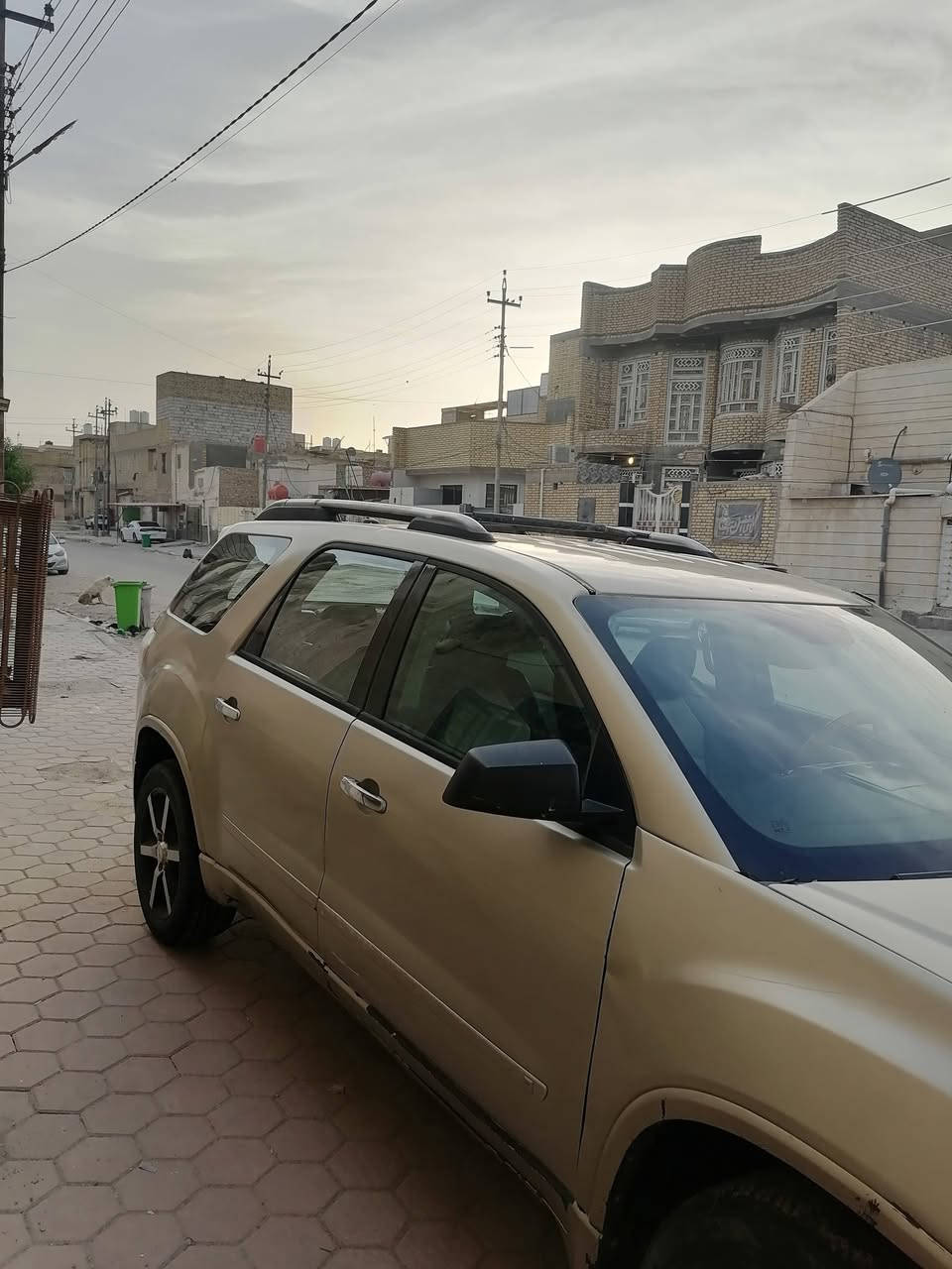 جمسي اكادي ٢٠٠٩ ابسمي رقم بغداد انكليزي سنويه ٣٠ كشنت كهربئ تاب تكنيك مكينه ٣٦٠٠ كامره خلفيه مكينه شغاله مكينه بيه خربطه الرون ٢ فقط حساسات شغاله الدار شغل وارد خليجي مكفوله من الظربه صبغ حزام اثر جراد ويل كب الستفسار رقم الهاتف ***********  السعر ٥٥ مراوس ا بسياره صلون حسب القناعه

