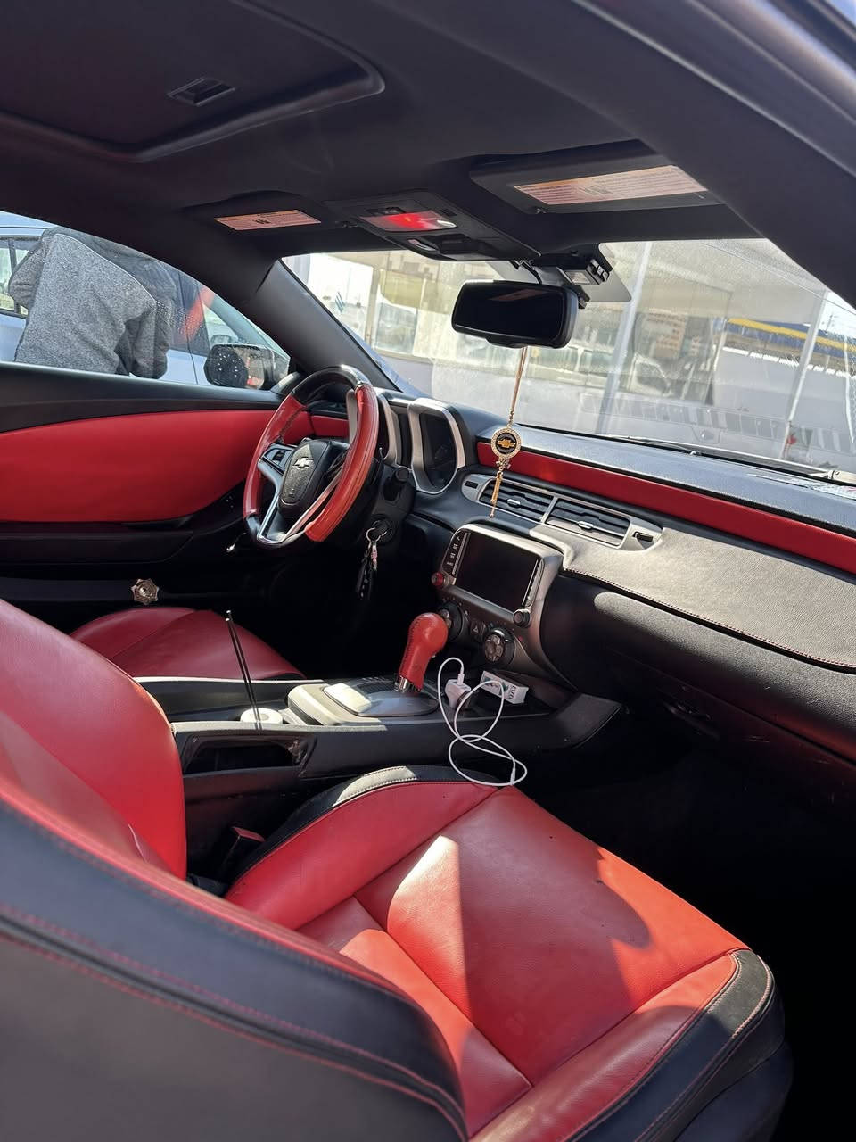 Camaro 2015 rs
كير محرك بشرط✅
دواخل كل شي نظيف فول 100✅
مابي اي نقص
قطعتين ونص بيها بدون دواخل 
رقم جديد رباعي سنويه ل 2030
تحويل هل سوالف كلها بشرط 
عليها 5 ورقات غرامه السعر 105 وبيها مجال
الخاص مفتوح


**إذا كنت صاحب هذا الإعلان وتريد حذفه لأي سبب، رجاءا أرسل رسالة إلى الدعم الفني**