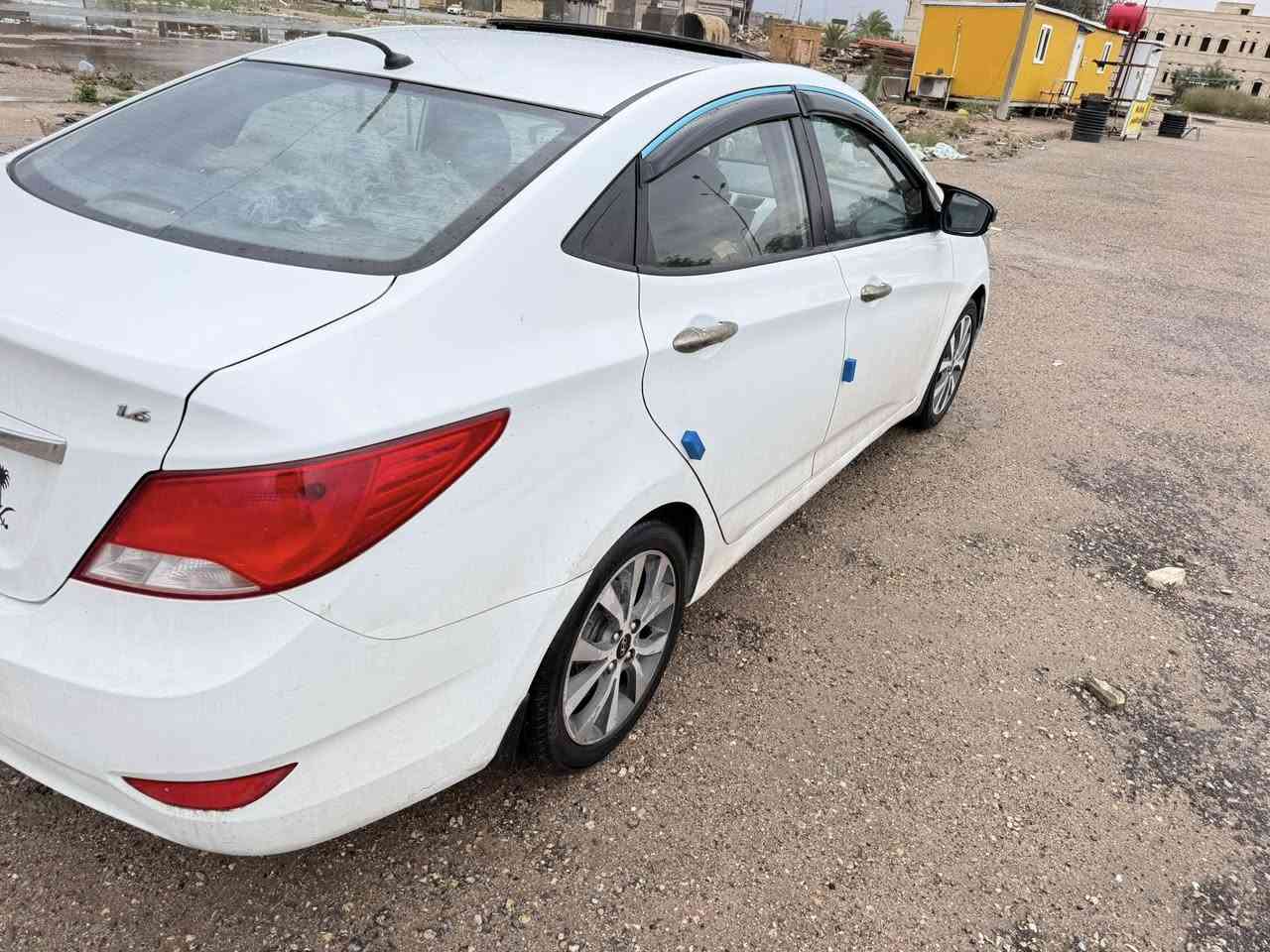 السلام عليكم اكسنت خليجي  موديل 2016 رقم بصره حره نكليزي سنويه 2030 السياره مكفوله كفاله عامه ضربه وتبديل وصبغ محرك 1600 وكير كفاله مواصفات فول حداده وتخم تاير وتبريد مكفولات السعر ٩٤ العنوان البصره شط العرب ***********
