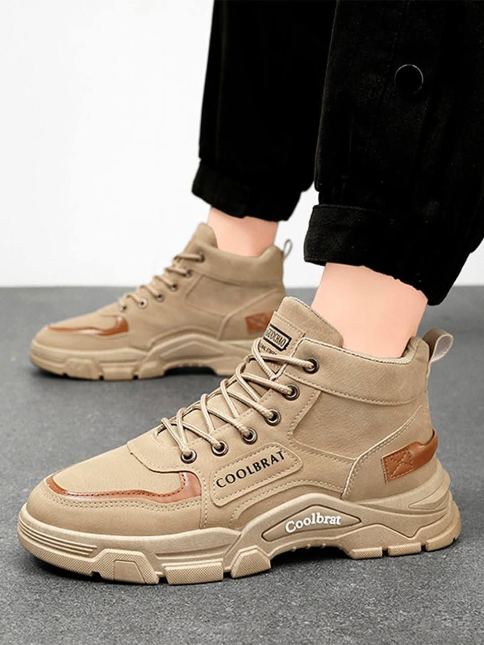 توفر✨✨✨✨✨✨
حذاء كوالتي عالي 
قياس ٤٦


**إذا كنت صاحب هذا الإعلان وتريد حذفه لأي سبب، رجاءا أرسل رسالة إلى الدعم الفني**