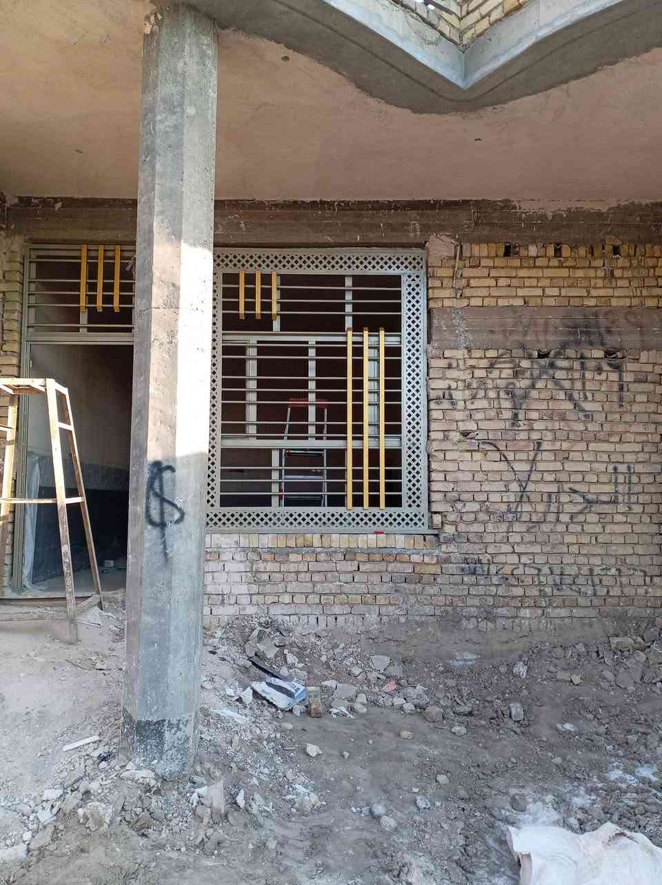 اخر اعمالنا صبغ حداديه مع تنضيف وسنفره للاستفسار مراسله الصفحه
اوللاتصال***********زين العابدين الصباغ
