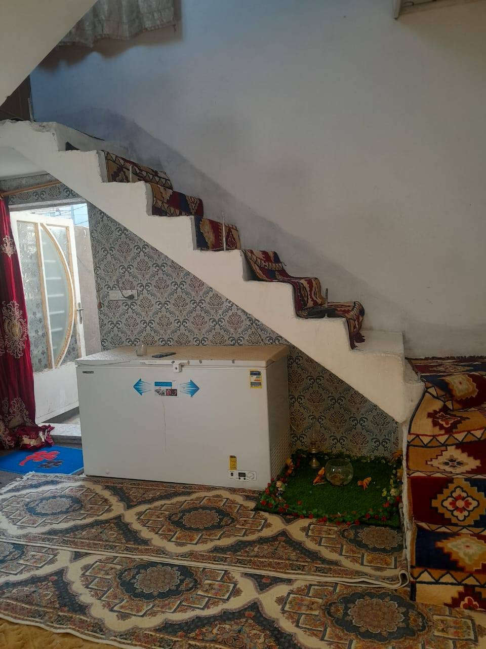 السلام عليكم..
بيت ١٠٠ متر طابو زراعي في ناحيه ابو غرق منطقه الحوراء 
يحتوي على غرفة نوم وهول ومطبخ واستقبال حمام وتواليت السعر ٦٥ قابل للتفاوض 
الاستفسار خاص او الاتصال على ***********
