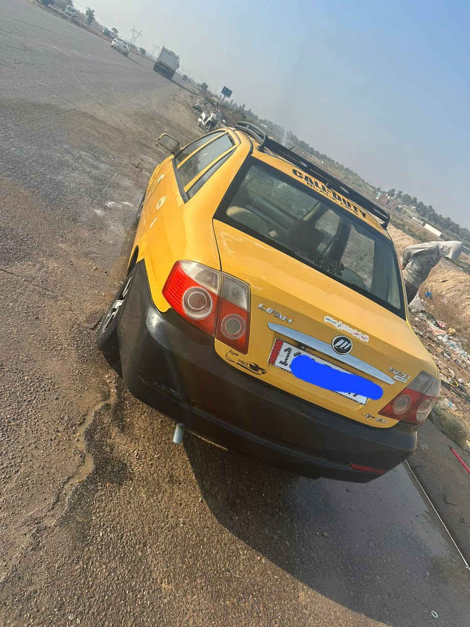 سلام عليكم سياره ليفان ٥٢٠ للبيع كير محرك مكفولات تبريد شغال نقص غاز مصفره غرامات وهيئه موديل
٢٠٠٩ باسمي بغداد صدرها نص عمر تخم تاير سبير سياره جاهزه كبل للشارع السعر ٢٥ وبيها مجال العنوان المحموديه ناحيه الرشيد  للاتصال ***********
