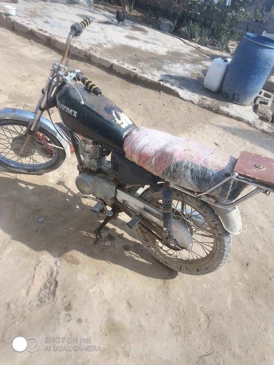 دراجة لبيع كلك سعر 150 زبير. ***********
