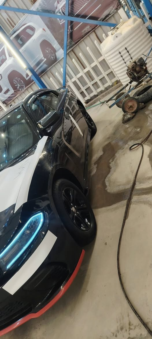 جارجر مديل ٢٠١٨ بدون دواخل
مراوس اوبيع اشعندك نزل
كير او محرك او تخم تاير او حداديه كله بل جيس
شاشه جبيره
تبريد ثلج
اس اكس تي
بيه جاملغين اماميه او بنيد محدث اوباب الصايق بدون دواخل شرط
السعر ١٦٥ بيه مجال
اتصال ***********
مراوس
