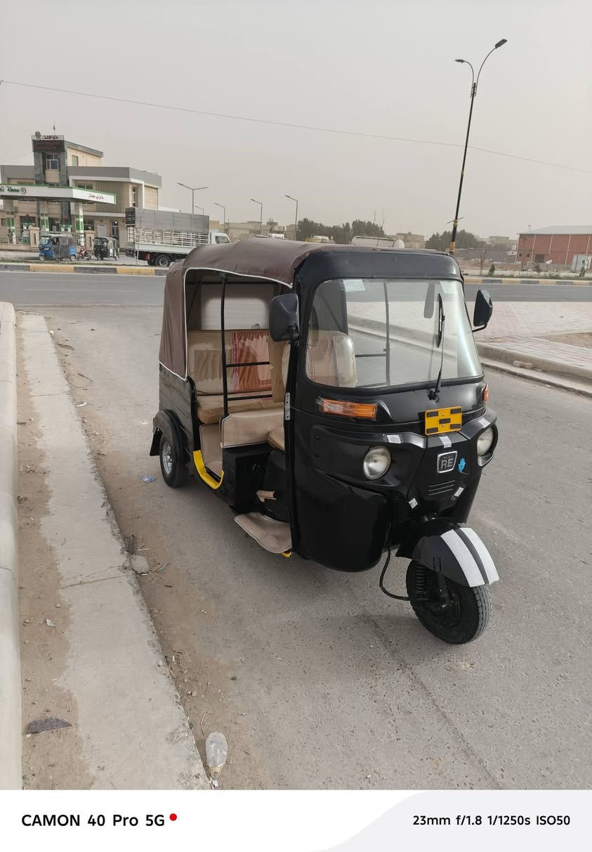 سلام عليكم خوان تكتك موديل 18بشهر12محسوبه على 19 كشره مكفول مصبوغه جماليه مابيه ضربه تخم تاير مسجل جديد جادر دوشمه محرك مكفول تجفيت جديد اوراق المصطفى بسمي تحويل مباشر معه المشتري نضافه خير من الله مكاني كربلاء السعر4200وبيه مجال ***********
