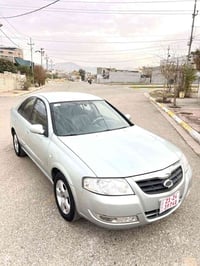 ٢٠٠٦ • جلد • فتحة سقف