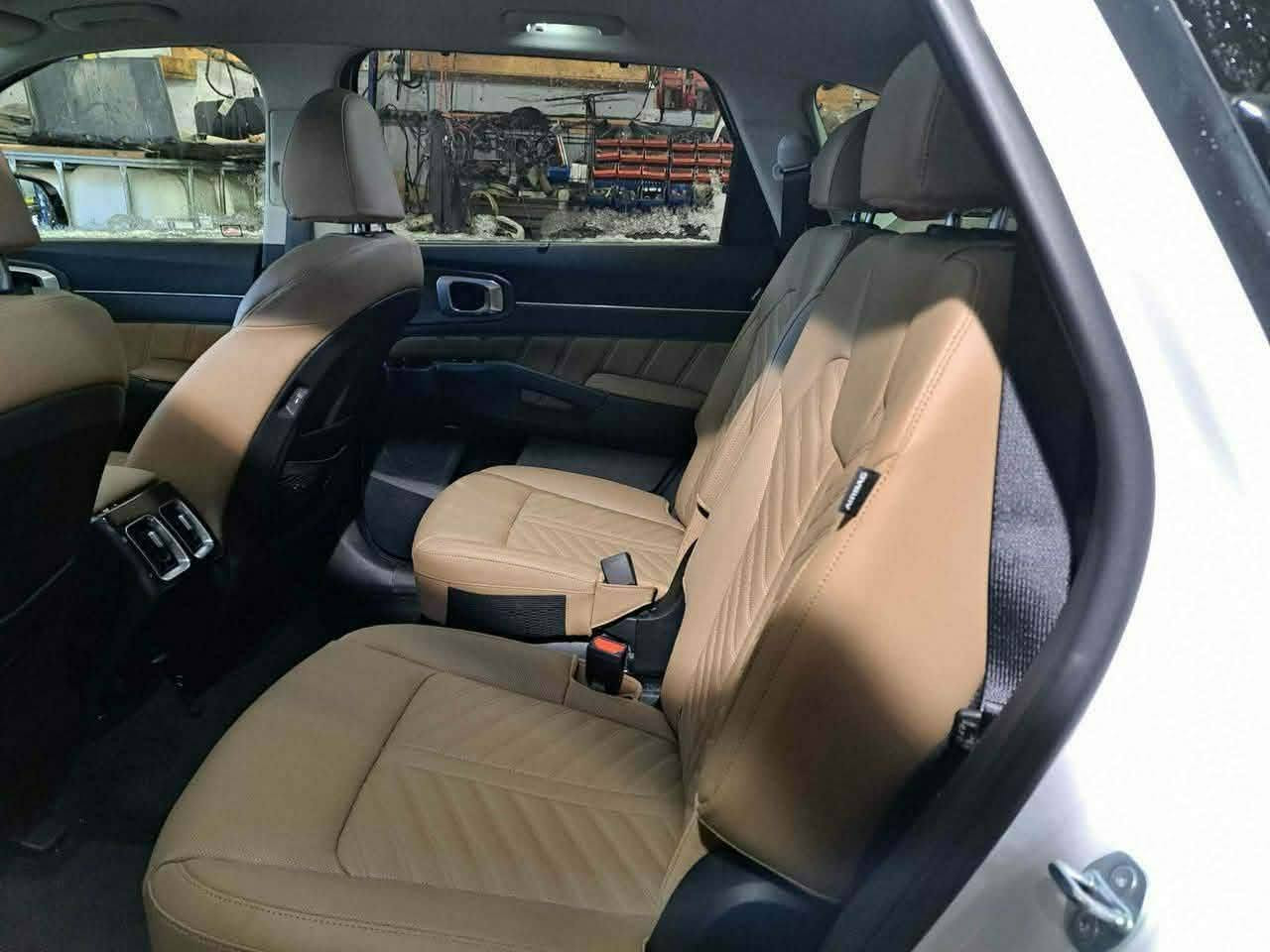 كيا سورنتو موديل ٢٠٢٥
رقم اربيل بدون صبغ بدون ارباك 
فول مواصفات ماشية 15000
كشنات تدفئة تبريد موجودة باربيل 
السعر 29300$
 دعامية خلفية فقط صبغ 
رقم الواتساب ***********
