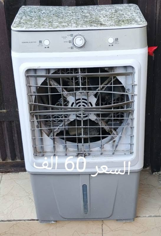 للبيع مبردات مستعمله شغالات كلمن وسعره مكان بغداد للاتصال ***********

