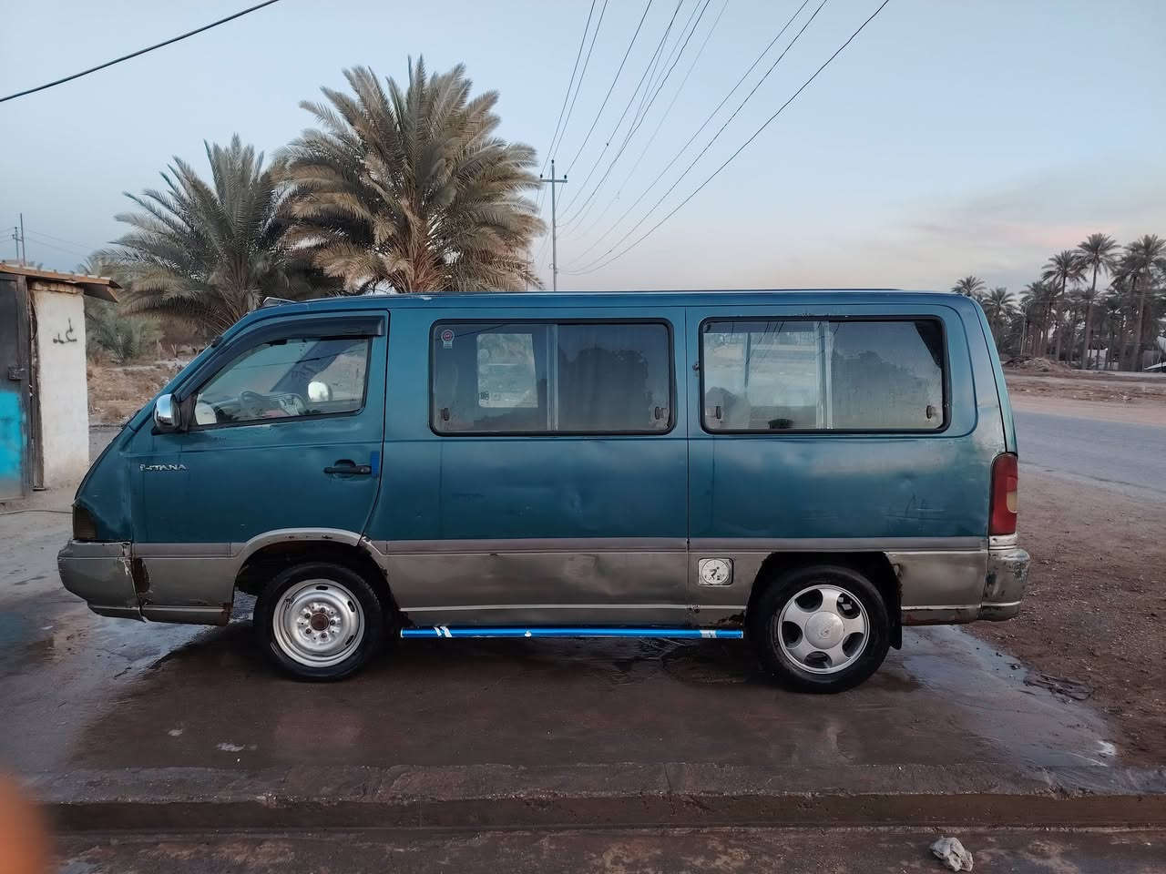 سلام عليكم ستانه موديل95 كفاله السياره عايزه حجل مكينه وكير حداديه وتخم تاير كله جديد مصفره هيئه ومرور مكان طويريج السعر 48 وبيها مجال

***********
