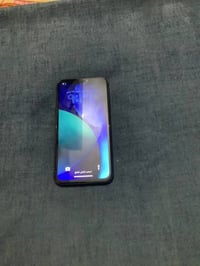 ايفون ١١ • نضيف • بطارية ٩٩