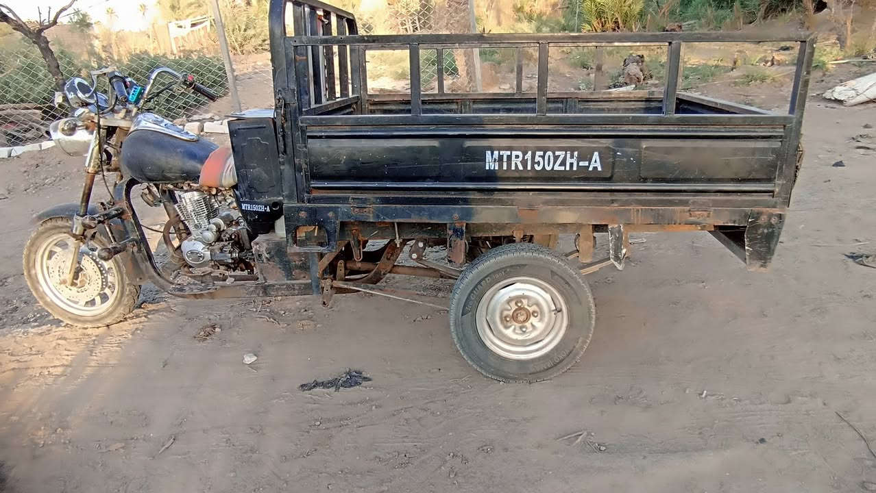 سلام عليكم ستوته للبيع اوراق موديل 13 سعر مليون و100 وبيه مجال بس بيه باج تقويه بلركبه العنوان ديوانيه قضاء الشاميه

‏‪***********‬‏
