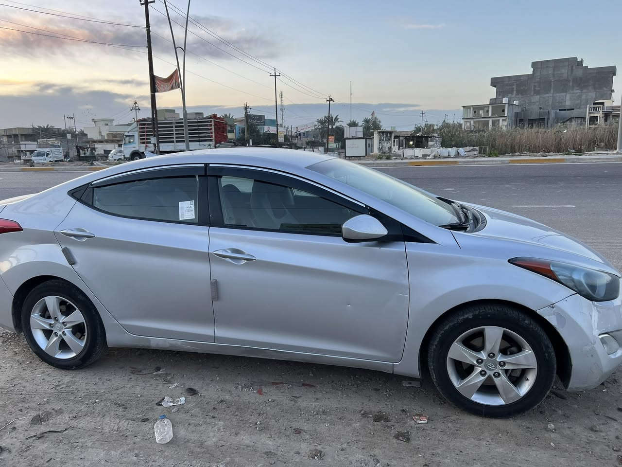 النترا البيع موديل 13 السعر 110بيها مجال مكاني تقاطع القدس الرقم ***********
