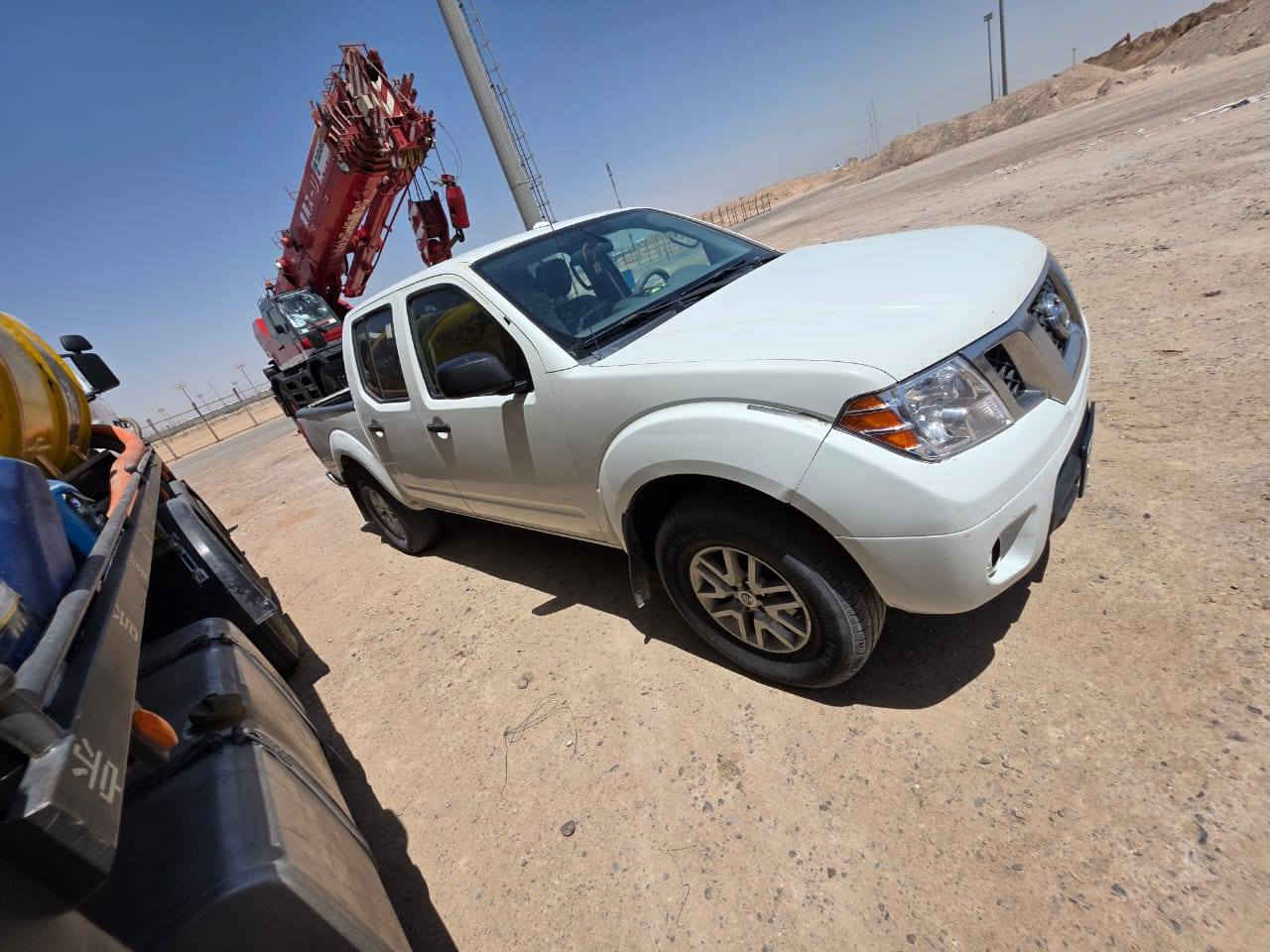 نيسان فونتيرا موديل ٢٠١٧ رقم بصره سنويه جديده مكفوله العنوان بصره زبير سعر ١٣٠ ***********
