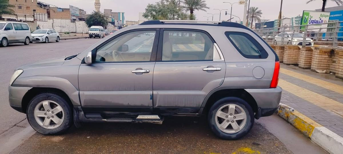 سبورتج ٢٠٠٩ خليجي محرك ٢٠٠٠ رقم سليمانيه جديد باسمي تخم تاير منظومه بنزين جديد راديتر جديد كلشي شغال مابيه صرف لو دينار سويجات ٢
سياره جاهزه صافيه 
بيه بنيد تبديل فقط بدون دواخل
سبورتج ٢٠٠٩ خليجي محرك ٢٠٠٠ رقم سليمانيه جديد باسمي تخم تاير منظومه بنزين جديد راديتر جديد كلشي شغال مابيه صرف لو دينار سويجات ٢
مراوس بسوناتا او سني او كامري


**إذا كنت صاحب هذا الإعلان وتريد حذفه لأي سبب، رجاءا أرسل رسالة إلى الدعم الفني**