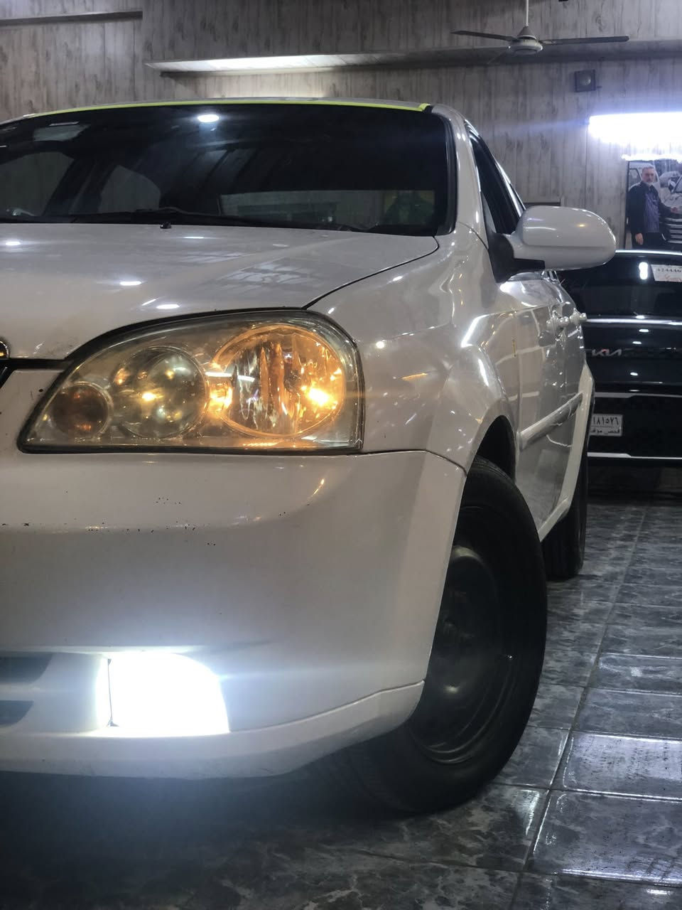 السلام عليكم 
للبيع (شوفيرليت اوبترا) 

سياره مكفوله كفاله عامه ما عدا جاملغين كدام صبغ وما بيه اي نقص كامله من حداديه وصدر وتخم تايرات جديد 
موديل 2012 سياره رايده ب88 وبيه مجال للشراي للاستفسار ***********
