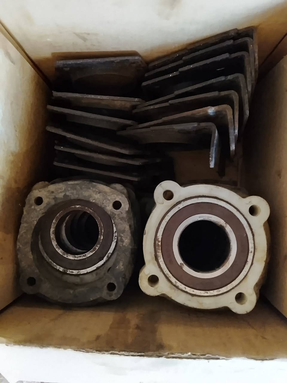 سلام عليكم  كرنكات مال بلامه مال كلاص 2002 ***********
