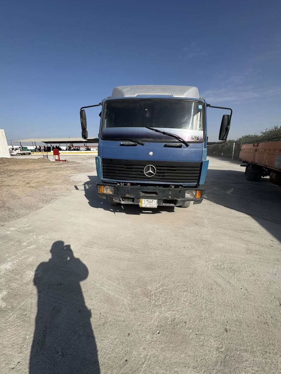 السلام عليكم ورحمة الله وبركاته  جمعه مباركه  
البه موديل 1991 للبيع السياره أمرقمه صلاح الدين الماني تاريخ نفاذ السنويه 2027 شهر 8  السياره بسمي اتريد تحويل ابنفس اليوم او ثاني يوم 
لمعرف السعر وباقي التفاصيل  اتصل على  رقام 
الرقم *********** 
 محافضه  صلاح الدين سامراء
