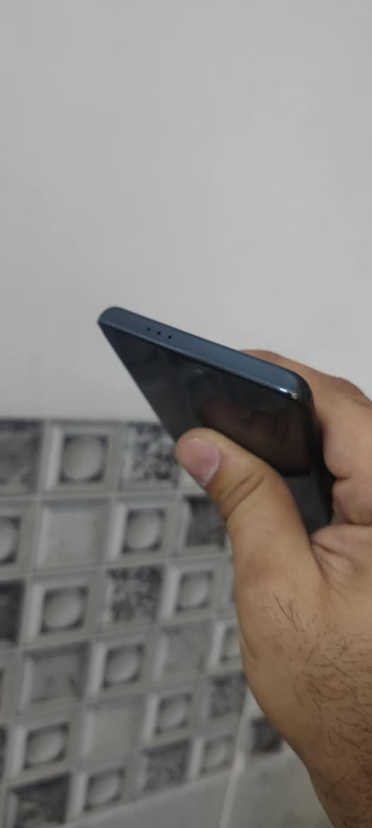 هنر اكس9سي 
جهاز نضيف وضع شركه 
رام 8+8
بدون ملحقات 
موصفات معروفى 310ومجال جداً قليل 
***********
***********
عنوان القوسيات او  بليل تلكيف
