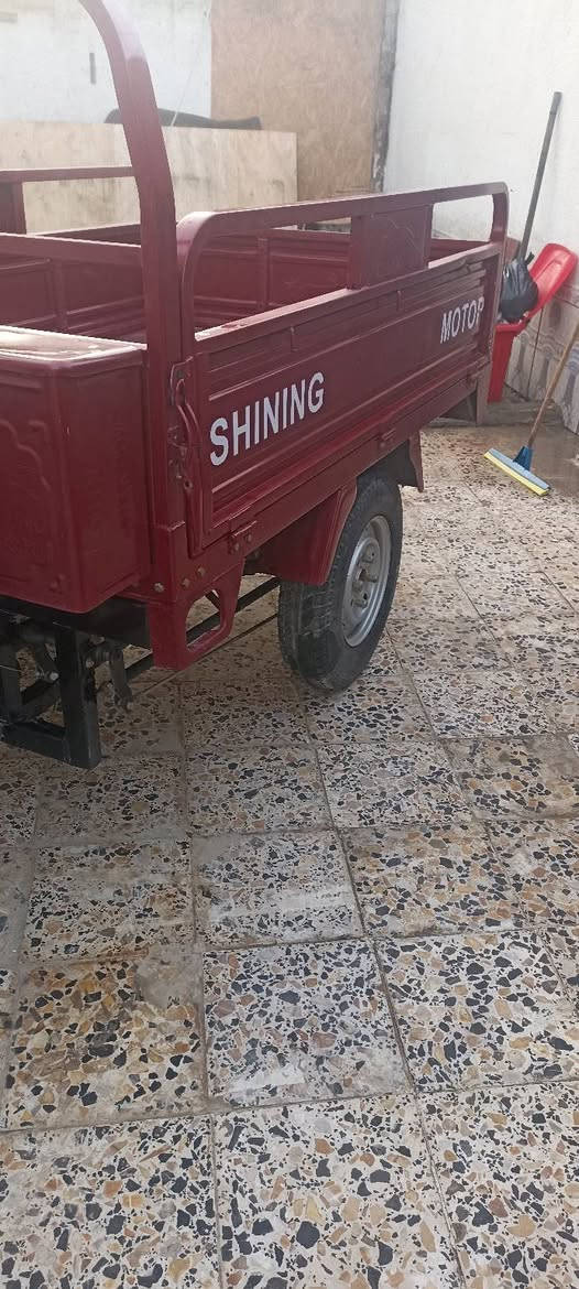 جمره البيع مدير 2023 اوراق  نضيفه مانقصه شي السعر مليونين ونص وبيه مجال  حك الجيه وستفسر هاثه رقمي ***********
