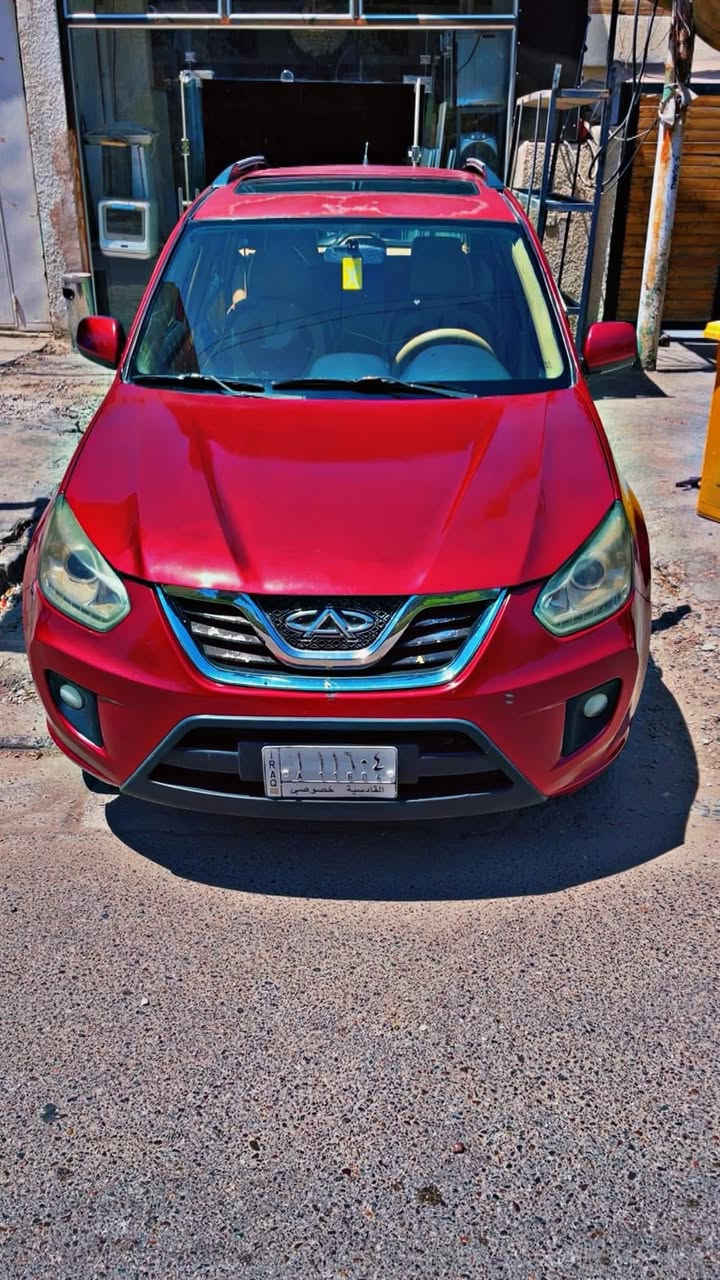 سلام عليكم شيري تيكو ٢٠١٣  السياره سويت بيها حادث عله حادثها ابيعها السياره ماشيه ٢٣٠  المكينه بيها خيط تبخير نقصها درايم شفت ابريك فاكس صالنصه طاكه يرادلها بوليش وجاملغات اماميه فقط اسويلك بيها وكال لشهر السادس احولك السنويه تسقط ب شهر الثالث رقمها قادسيه مكاني بغداد شهداء السيديه 
رايدها ب ٣٠ بيها مجال حك الجيه 
*********** موجود فيس وو موجود واتساب
