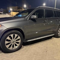 مرسيدس GLS 450 • ٦ سلندر • وارد امريكي