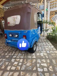 تكتك موديل ٢٠٢٣ شهر ١١مرقم العنوان شارع الكهرباء للاتصال 07704687659