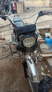 دراجه شحن • باتري • نضيفه