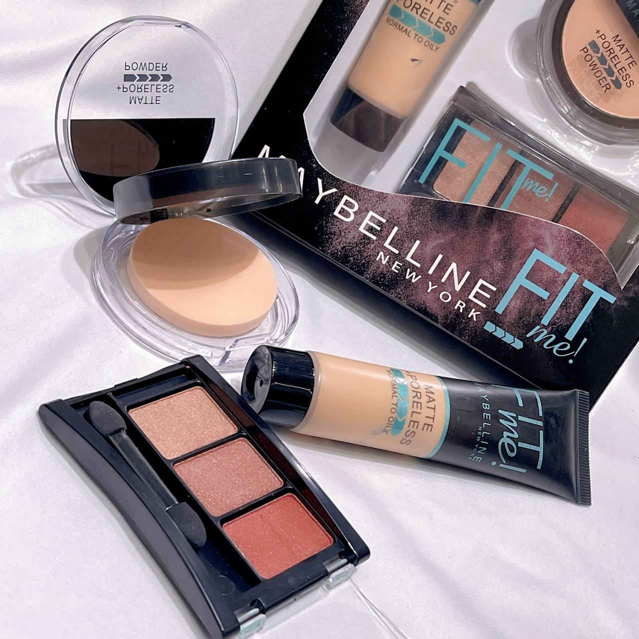 ✨💄 مجموعة مكياج فت-مي 3 في 1 الجديدة 💄✨

كل ما تحتاجينه لإطلالة مرتبّة وأنيقة في منتج واحد فقط! 😍

💗 محتويات المجموعة:

بودرة للوجه تمنح نعومة ولمسة مخملية

كريم أساس سائل بتغطية كاملة يوحد لون البشرة

باليت ظلال عيون بألوان جذابة مع فرشاة سهلة الاستخدام

💖 المميزات:
💧 مقاومة للماء والتعرق
⏰ تدوم لساعات طويلة بدون تأثير
✨ تتحكم بالزيوت وتمنح البشرة مظهراً مطفياً ومرتباً
🌸 تركيبة ناعمة لا تترك أي تكتل أو أثر
🍃 مستحضرات تجميل طبيعية ولطيفة على البشرة

💋 مناسبة للاستخدام اليومي والمناسبات، تعطيك مكياج كامل وإطلالة ناعمة وجذابة بكل سهولة

💰 السعر: 12,000 دينار
#MakeupLover
#GlowUp
#BeautyHacks
#SkincareRoutine
#ViralMakeup
#CosmeticAddict
#MakeupGoals
#BeautyTips
#MakeupObsessed
#SelfCareRoutine
#GlowSkin
#MakeupInspo


**إذا كنت صاحب هذا الإعلان وتريد حذفه لأي سبب، رجاءا أرسل رسالة إلى الدعم الفني**