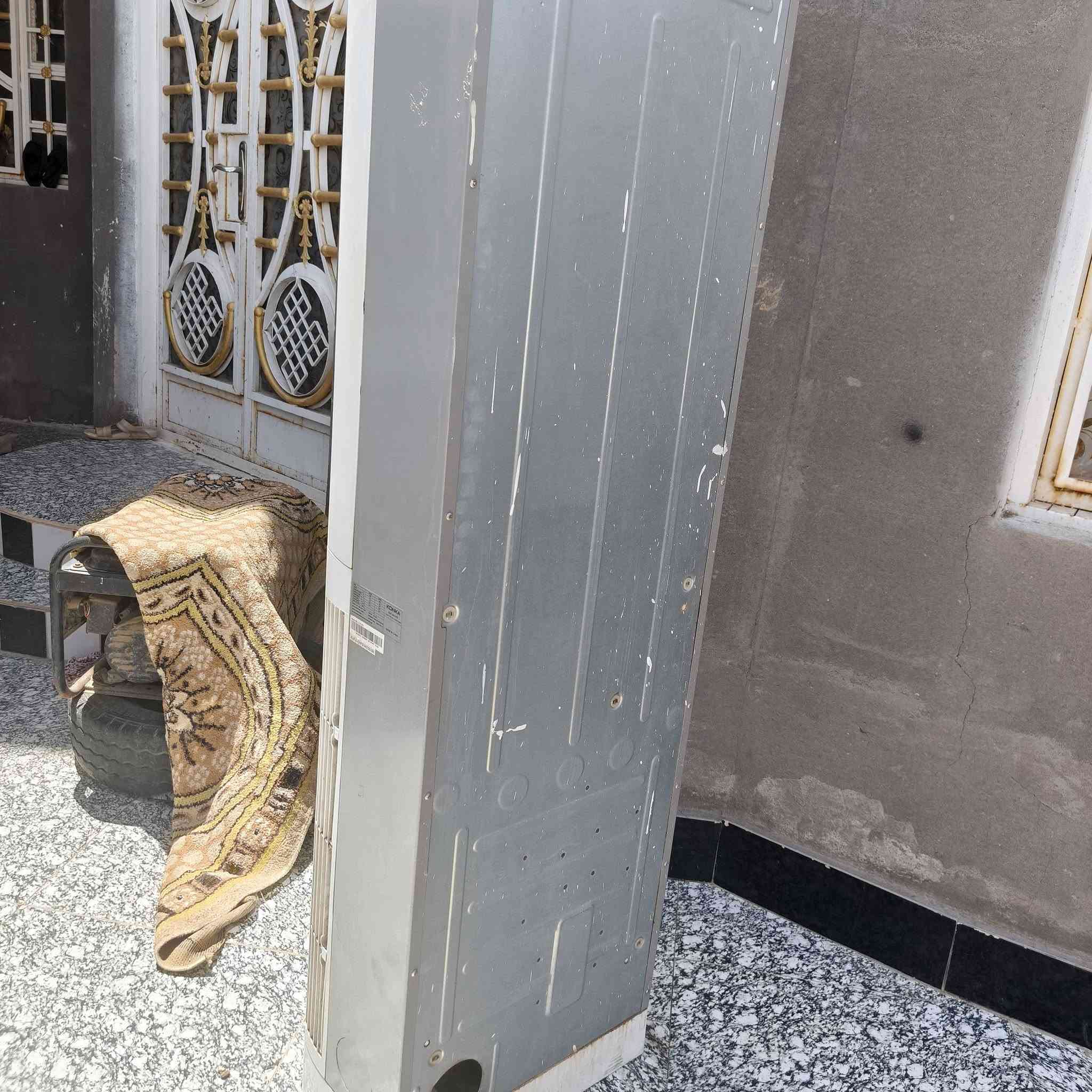 سبلت طنين وثلث قطعه داخليه كلش نضيفه شرط الفحص سعر ٢٠٥٠  المكان البصرة النشوة ***********
